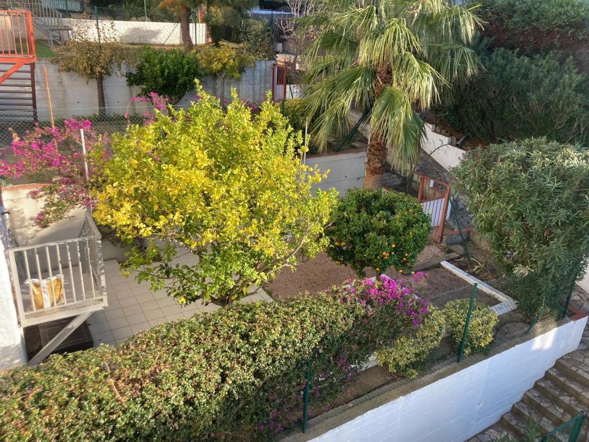 Appartement Duplex Rosas Avec Terrasse Magnifique Jacuzzi Vue Mer Esterno foto