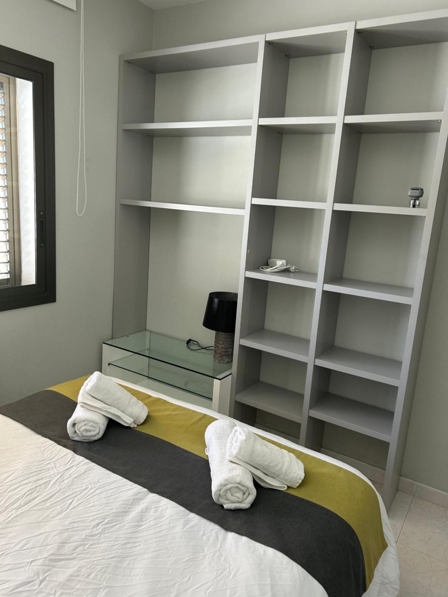 Appartement Duplex Rosas Avec Terrasse Magnifique Jacuzzi Vue Mer Esterno foto